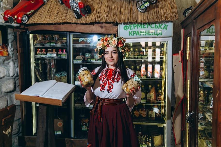 Грибова хата Буковел Екстериор снимка