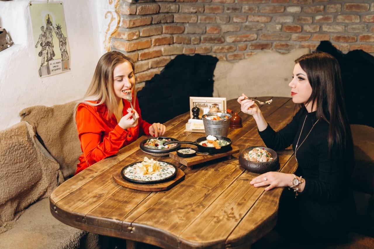Грибова хата Буковел Екстериор снимка